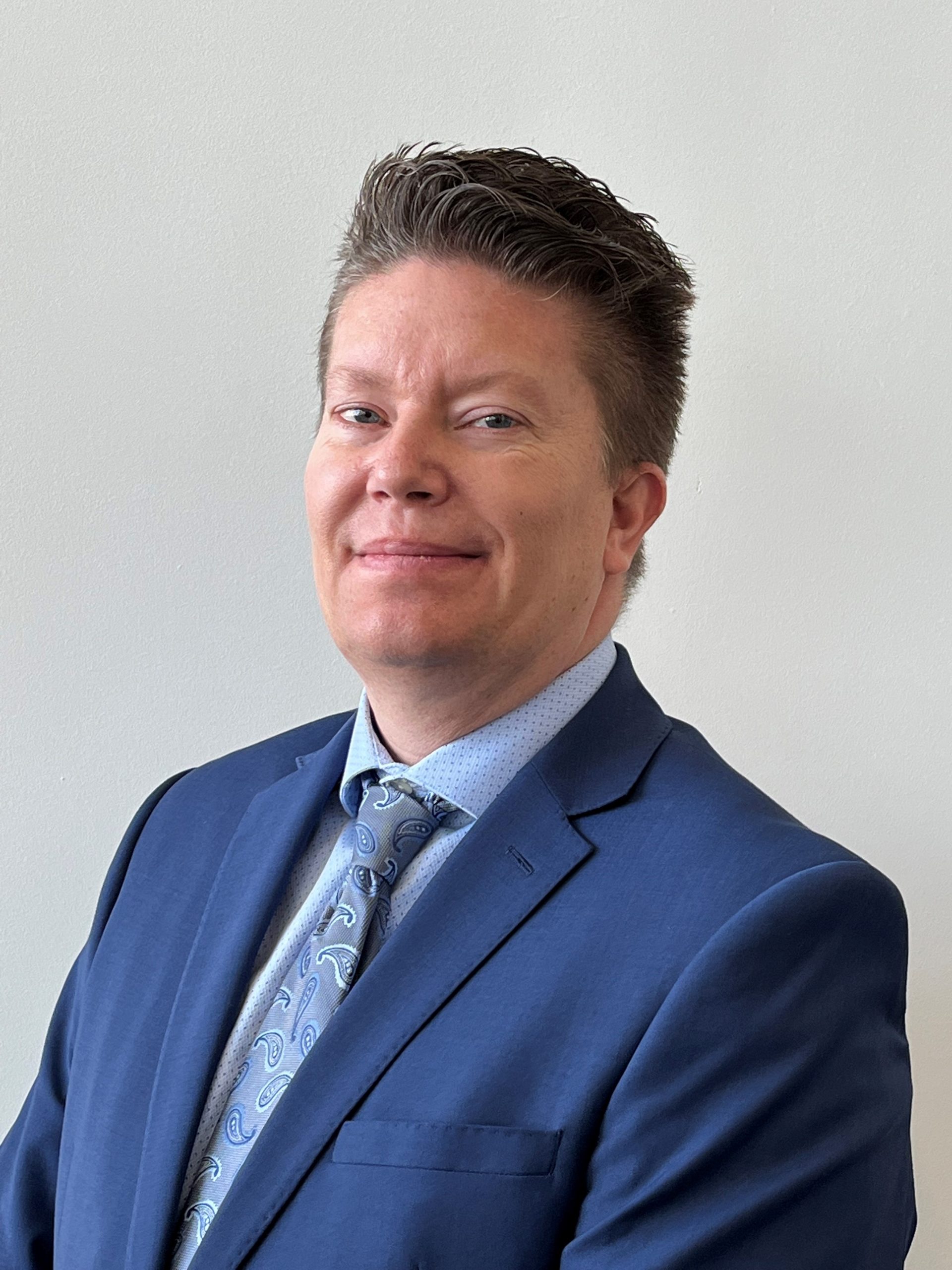 2022 Brent Headshot - Metalworking and Manufacturing Expo